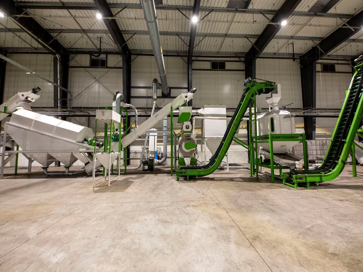 Recykl grupės padangų perdirbimo gamyklos linija